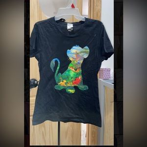 Woman’s lion king T shirt